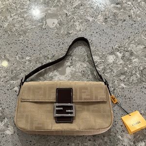 Fendi baguette